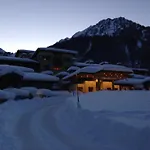 Residenza Del Sole Apartahotel Gressoney-Saint-Jean