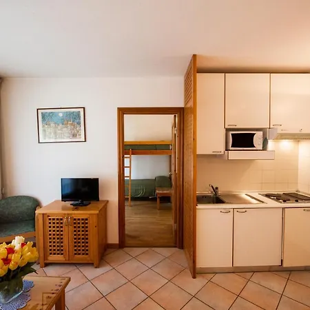 מלון דירות Residenza Del Sole גרסוני-סן-ג'אן