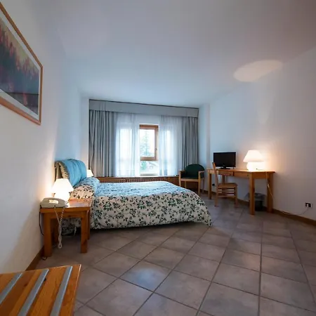 Residenza Del Sole Aparthotel 4*