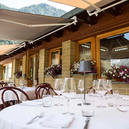 Residenza Del Sole Apart Otel Gressoney-Saint-Jean
