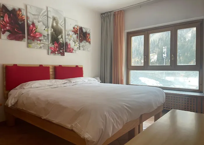 Residenza Del Sole 아파트호텔 4*