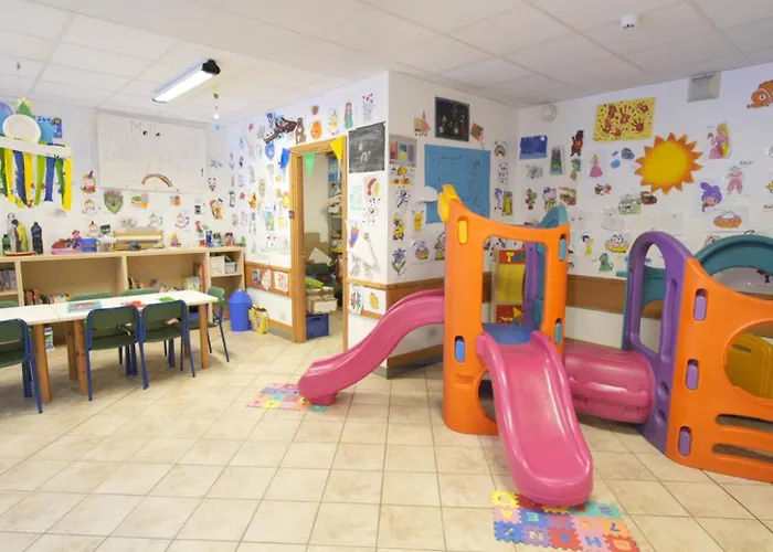 Residenza Del Sole 아파트호텔 4*