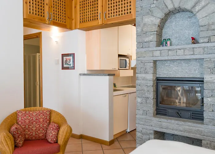 Residenza Del Sole 그레서니세인트존